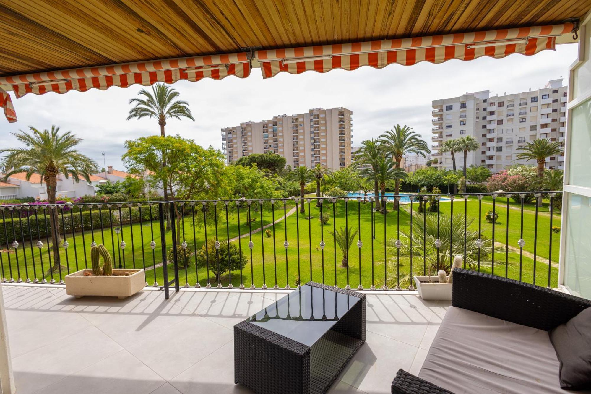 Residencia De Lujo Frente Al Mar Lägenhet Playa de Gandia Exteriör bild