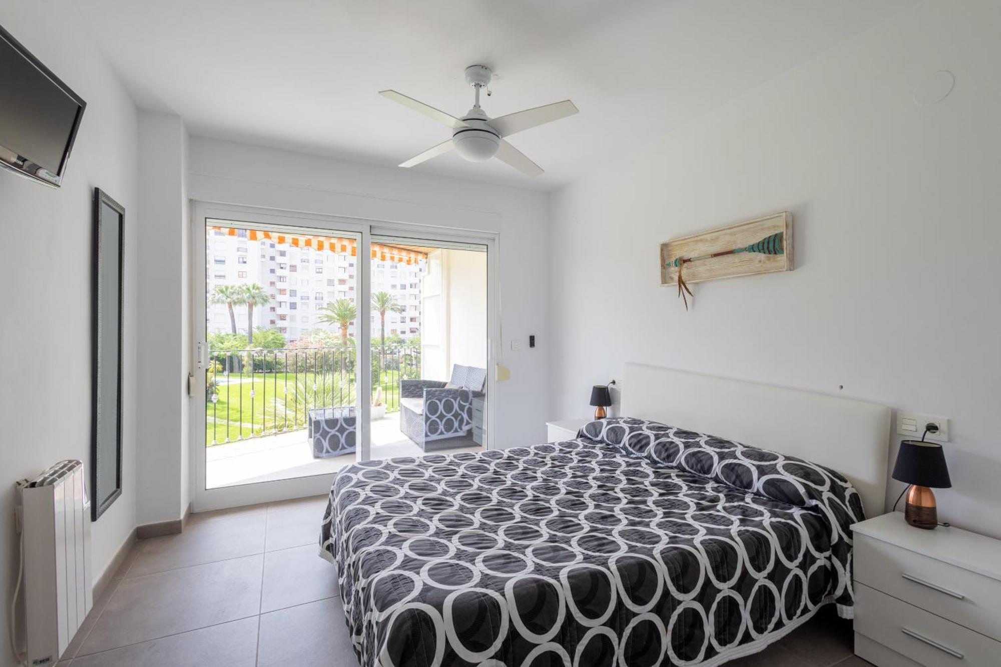 Residencia De Lujo Frente Al Mar Lägenhet Playa de Gandia Exteriör bild